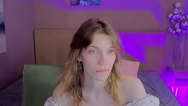 Emily Cartex online show from July 24, 5:58 am