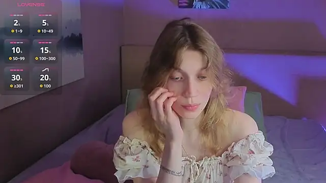 Emily Cartex online show from July 7, 5:43 am
