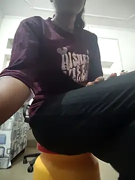 ESHA-LOVE online show from May 2, 12:27 am