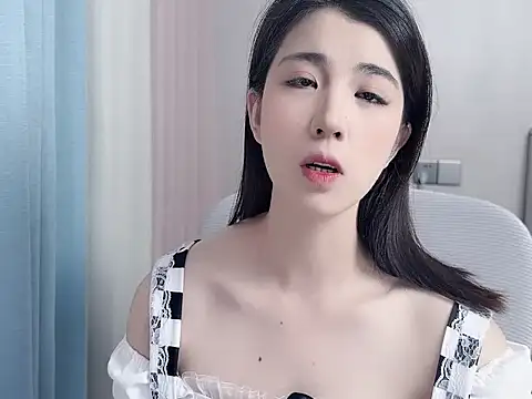 amy-6668 online show from May 2, 3:56 am
