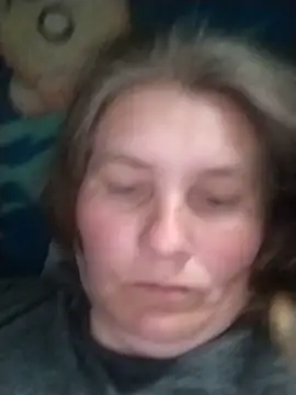 Snapshot of IrisMaris37 chatting on May 16, 1:32 pm IrisMaris37 online show from May 16, 1:32 pm
