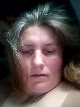 Snapshot of IrisMaris37 chatting on May 8, 7:34 am IrisMaris37 online show from May 8, 7:34 am