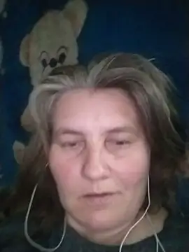 Snapshot of IrisMaris37 chatting on June 20, 9:25 am IrisMaris37 online show from June 20, 9:25 am