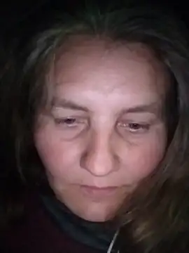 Snapshot of IrisMaris37 chatting on May 29, 4:02 pm IrisMaris37 online show from May 29, 4:02 pm