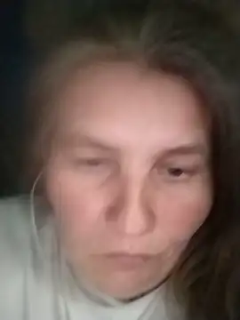 Snapshot of IrisMaris37 chatting on May 19, 1:40 pm IrisMaris37 online show from May 19, 1:40 pm