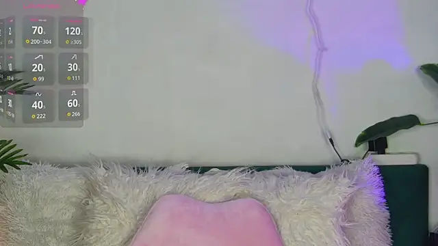 AddisonHux online show from July 1, 7:03 pm