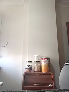 Werderwerememm online show from April 28, 4:28 am