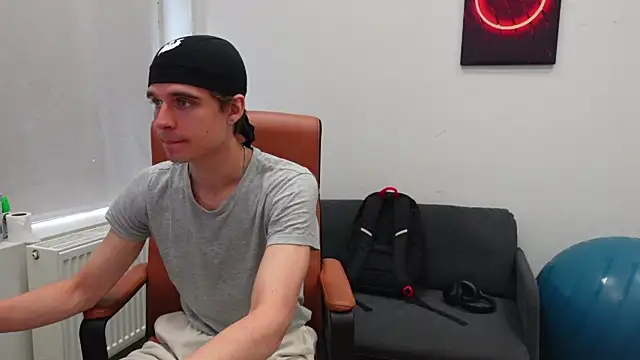 Snapshot of David_Heath chatting on June 17, 12:59 pm David Heath online show from June 17, 12:59 pm