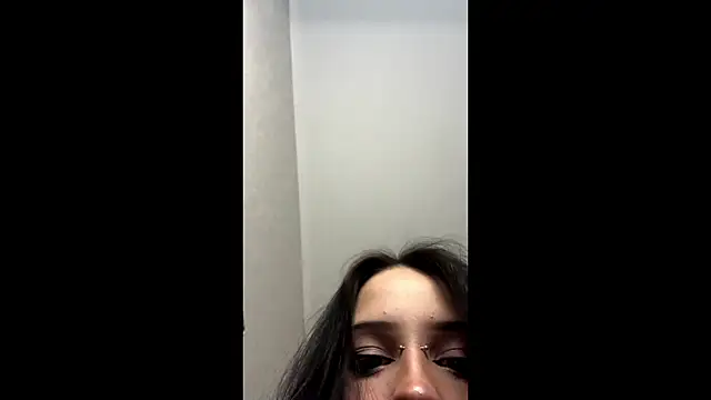 LouisePavlides online show from May 17, 12:38 pm