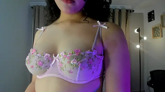 Snapshot of hanah_line chatting on May 15, 12:36 pm hanah line online show from May 15, 12:36 pm