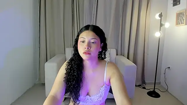 Snapshot of hanah_line chatting on May 12, 12:44 pm hanah line online show from May 12, 12:44 pm