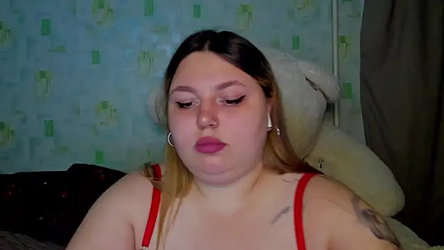 LillyHaigh online show from May 25, 7:01 pm