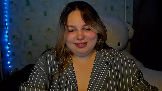 LillyHaigh online show from July 20, 8:44 pm