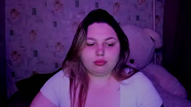 LillyHaigh online show from May 19, 7:10 pm