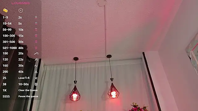 Snapshot of sexx_goddess chatting on June 19, 11:49 am sexx goddess online show from June 19, 11:49 am