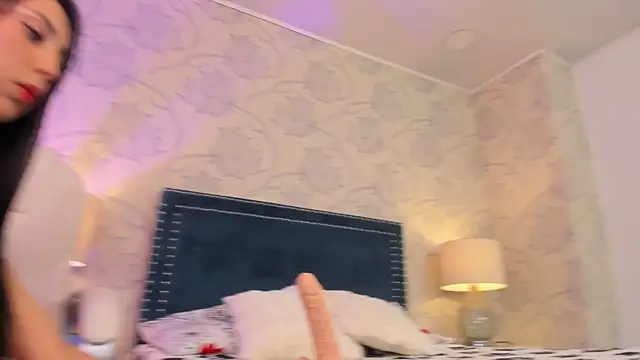 Julietta 33 online show from July 25, 3:58 am