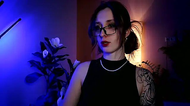 she tora69 online show from July 4, 9:41 pm