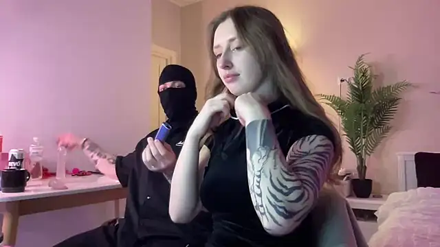 she tora69 online show from July 25, 7:09 pm