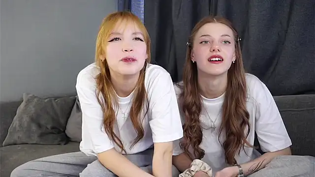 SuzanBobson online show from April 26, 10:23 am