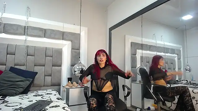 Lucie Red online show from June 7, 7:41 pm