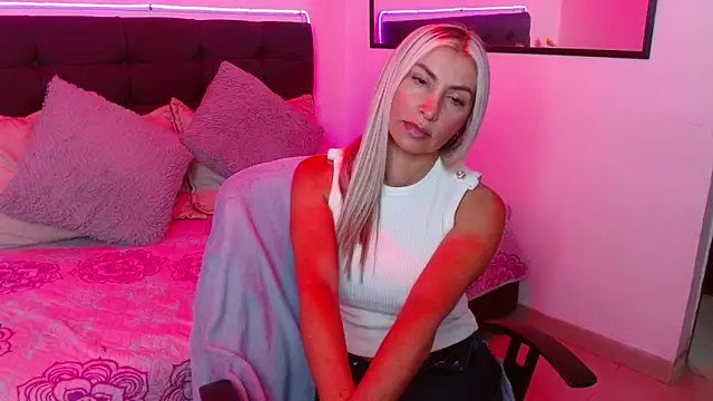 Meliissa xxxx online show from May 21, 4:26 pm