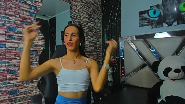 Malekx  online show from April 29, 1:48 pm