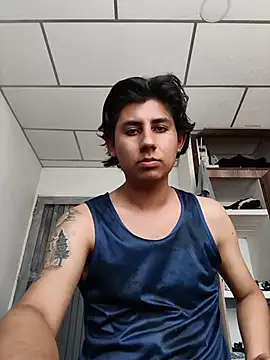 Snapshot of Ericef chatting on June 1, 7:35 pm Ericef online show from June 1, 7:35 pm