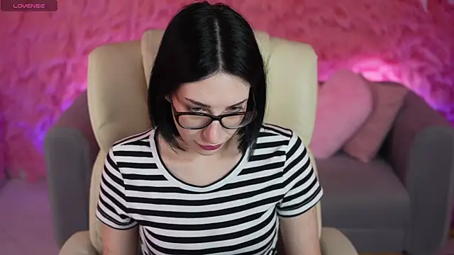 KettyFlo online show from April 27, 6:17 pm