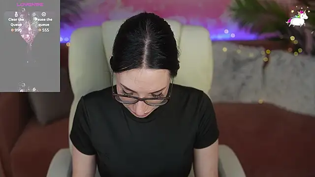 Snapshot of KettyFlo chatting on May 5, 6:44 pm KettyFlo online show from May 5, 6:44 pm