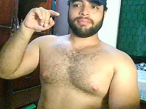 Bearmachin online show from June 18, 3:05 am