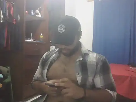 Bearmachin online show from May 7, 3:22 am