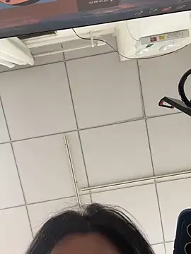 milkwine online show from April 28, 6:29 am