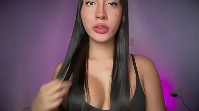 Snapshot of Maria_magdalena11 chatting on April 27, 12:25 pm Maria magdalena11 online show from April 27, 12:25 pm
