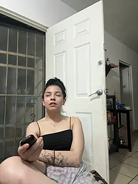 skrfazee online show from June 20, 3:22 am