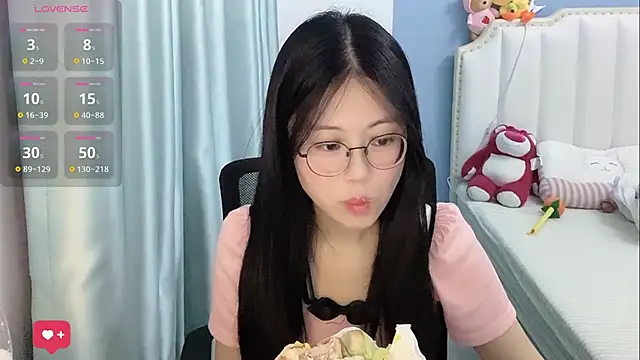 Luna-666 online show from May 26, 3:10 pm