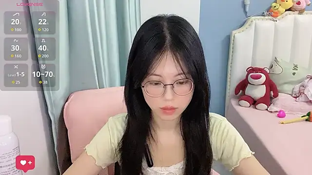 Luna-666 online show from July 16, 1:30 pm