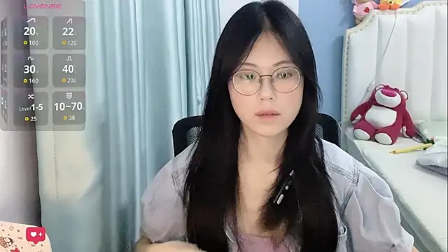 Luna-666 online show from May 21, 12:46 pm