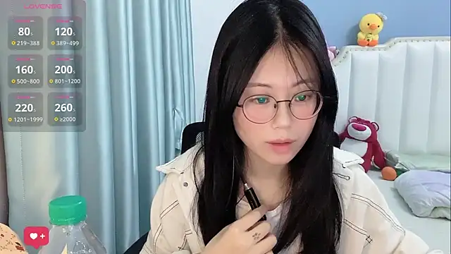 Luna-666 online show from May 4, 1:03 pm