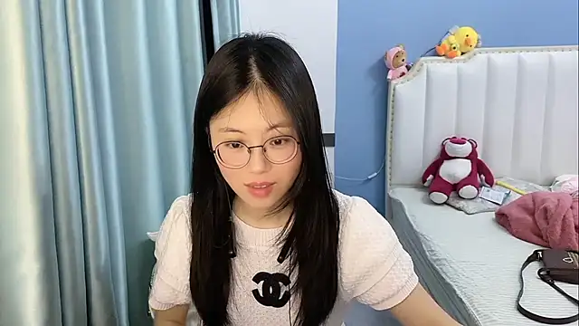 Luna-666 online show from April 26, 11:51 am