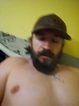 Snapshot of Jaylovski96 chatting on May 11, 5:20 am Jaylovski96 online show from May 11, 5:20 am