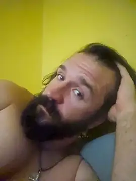 Snapshot of Jaylovski96 chatting on May 9, 4:49 am Jaylovski96 online show from May 9, 4:49 am