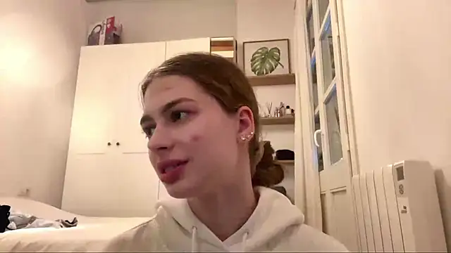 JacquelyneDelgado online show from April 30, 5:20 pm