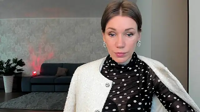 miababemi09 online show from April 30, 8:32 am