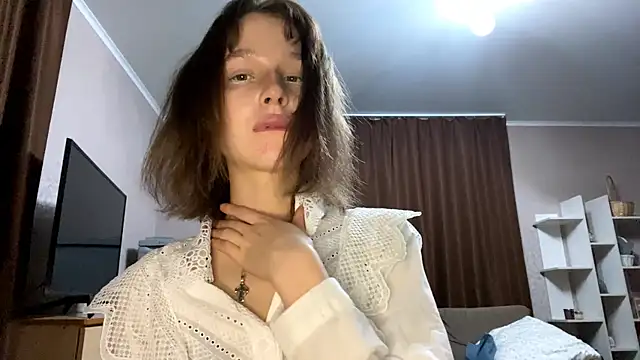 asunasue online show from April 29, 11:33 pm