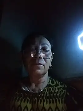 mouth22 online show from May 18, 9:52 pm