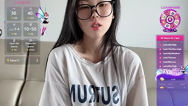 XIAOnaimao-001 online show from June 12, 1:36 am