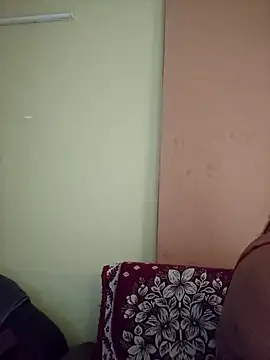 vanika2000 online show from June 20, 4:39 am