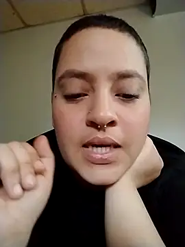 wetandtightcoochie online show from April 29, 5:52 pm