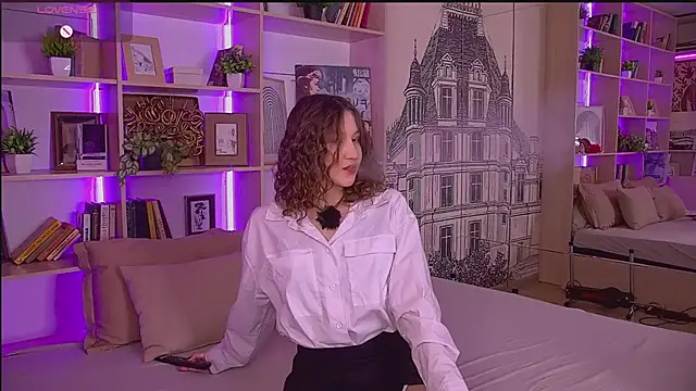 Snapshot of Aria_Alves chatting on June 12, 4:27 pm Aria Alves online show from June 12, 4:27 pm