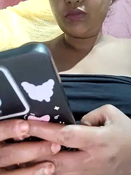 Snapshot of Gulapi_N chatting on May 17, 3:34 pm Gulapi N online show from May 17, 3:34 pm